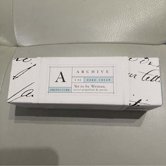 Margot Elena Archive hand cream Yet to be written NIB - Picture 1 of 5